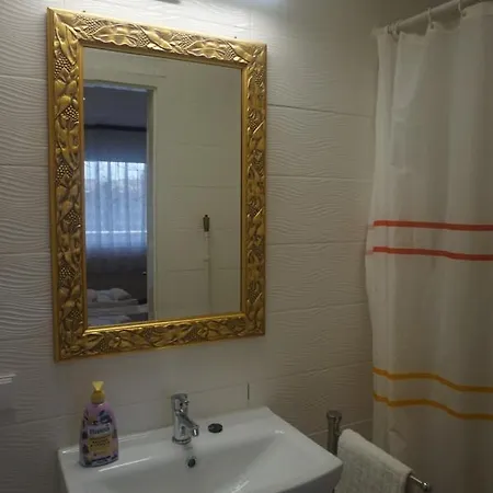 üzletház Panzió 2* Ajka